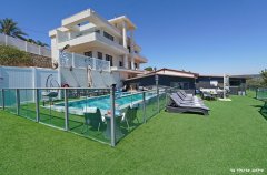 אחוזת אורפז 77