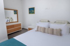 וילת החורש 48