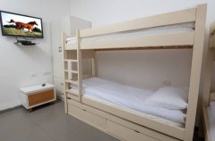 וילת החורש 52