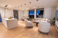 מיקונוס על הים 41