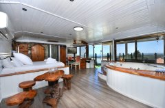 וילה הדבר האמיתי 17