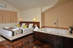 אחוזת אלישבע 6