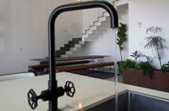 וילה AQUA בוטיק 35