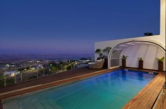 וילה AQUA בוטיק 68