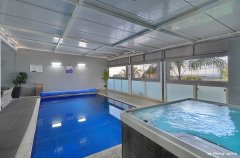 וילה פרסטיז' 8