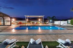 אחוזת שושנים בוטיק 43