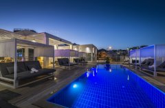 וילה W ריזורט אנד פאן 16