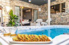 וילה אנדראה 9