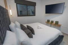 שלוות ענהאל 9