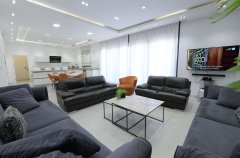 וילה ונציה 54