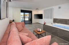 וילה מאסאי 16