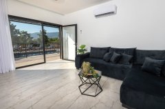 שייה ריזורט 18