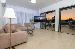 שייה ריזורט 52