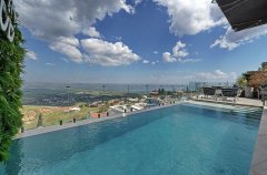 סוויט אוף דרימס 10