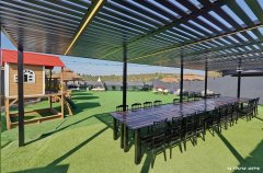 בראשית האוס 1