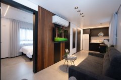 פסגת השמונה 22