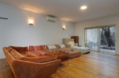 וילה אסנסיה 76