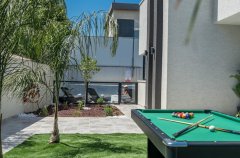 וילה בראשית 12